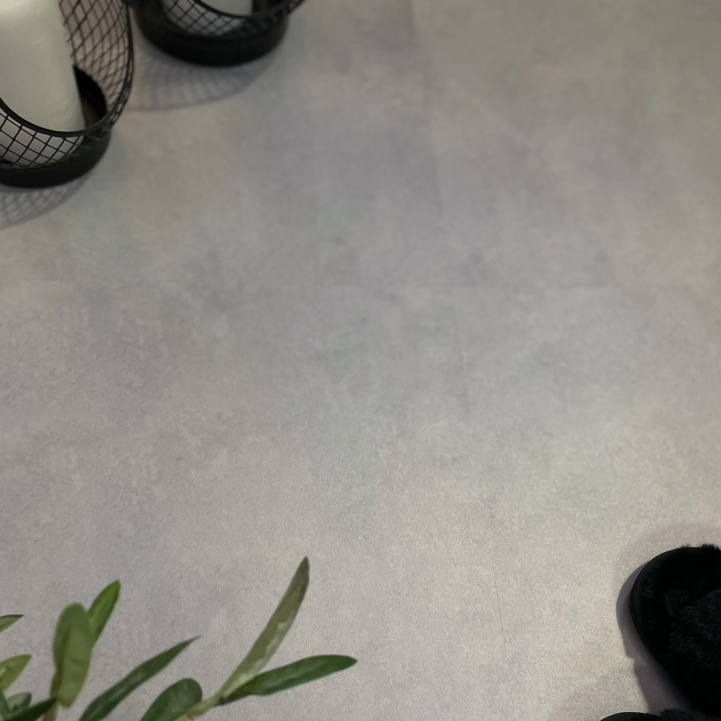 Clearance Berlin betong selvklebende fliser Veggfliser | Gulvfliser