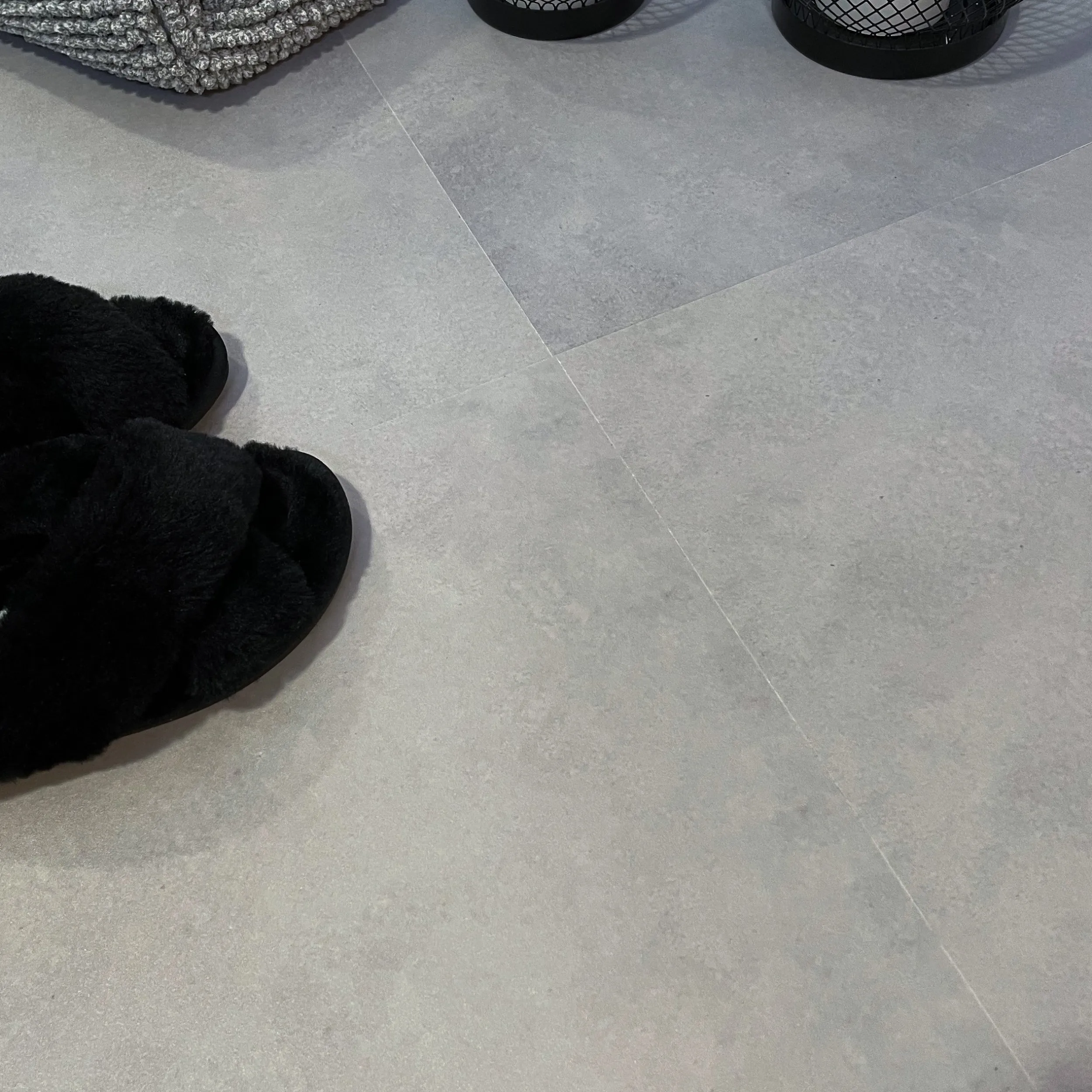 Clearance Berlin betong selvklebende fliser Veggfliser | Gulvfliser