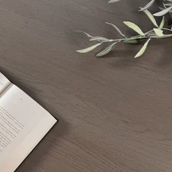 Discount Calm oak greige kontaktplast Bord | Benkeplate