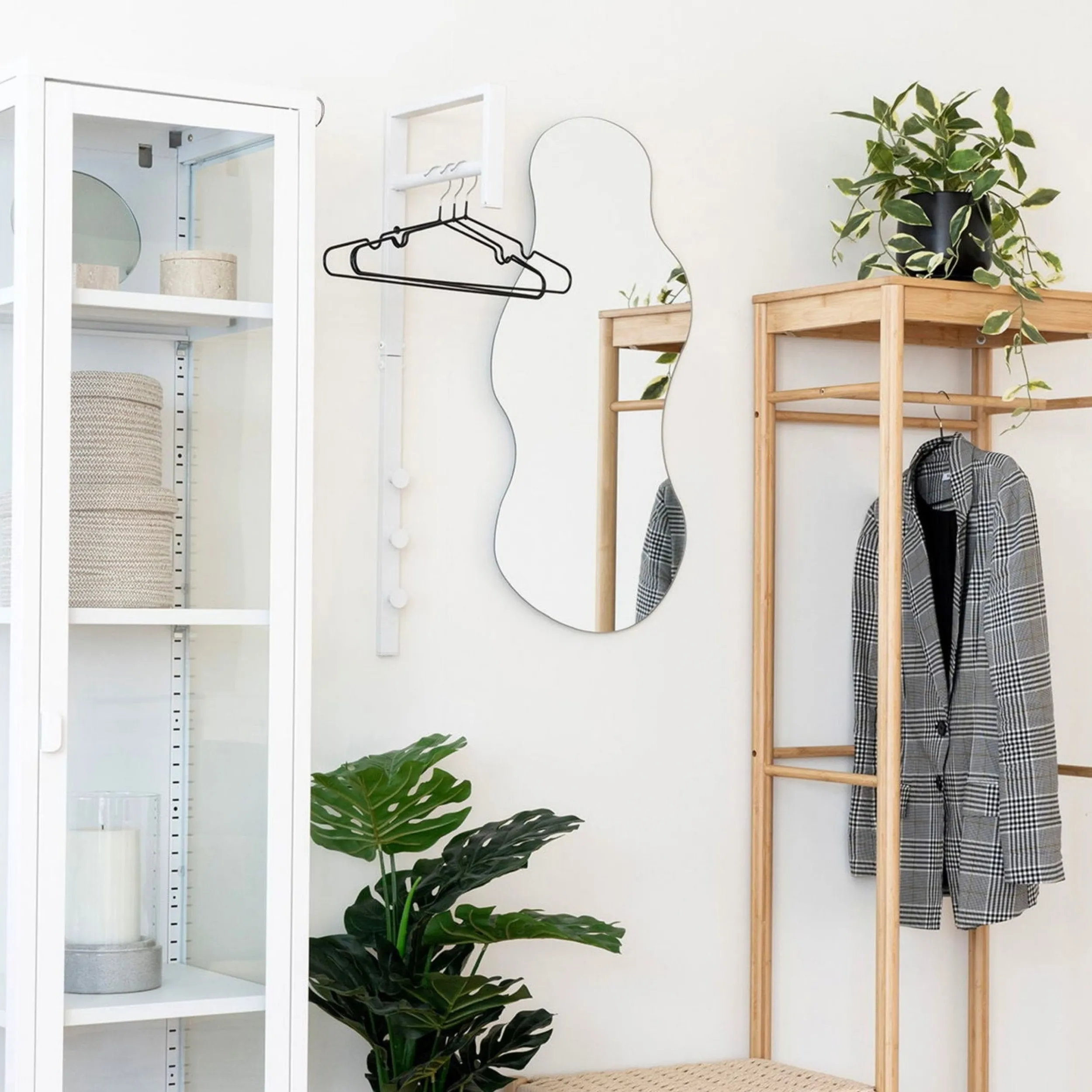 Clearance House Nordic Trento klesstativ hvit Gang | All Organisering