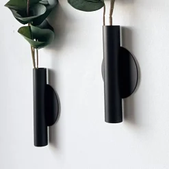 Online Manhattan vase, sort matt Potter Og Vaser