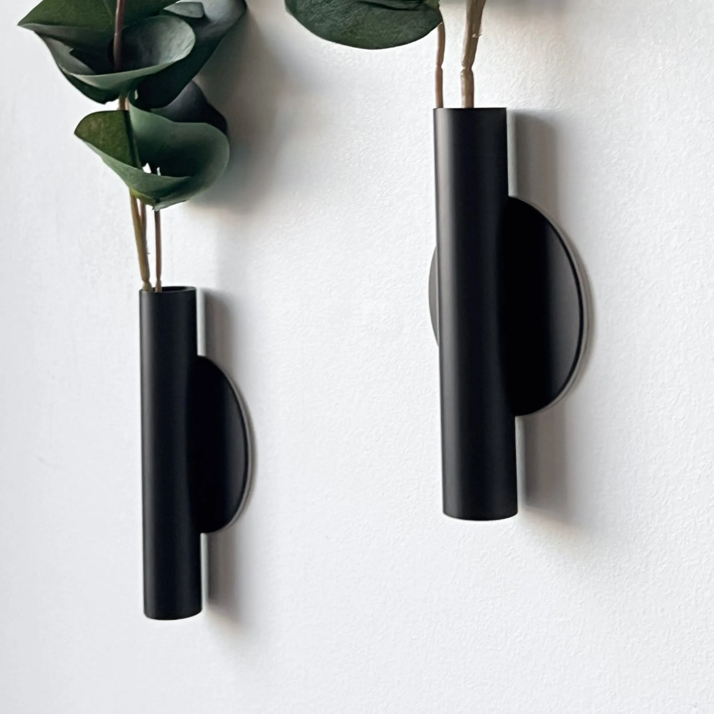 Online Manhattan vase, sort matt Potter Og Vaser