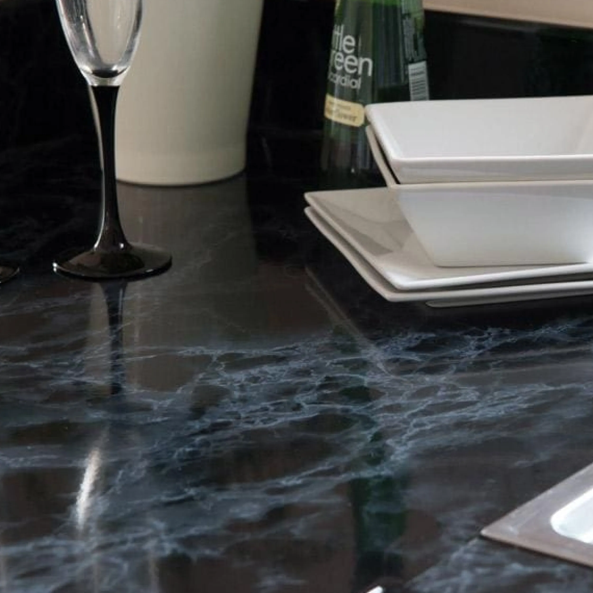 Fashion Marmor sort/blå kontaktplast Marmor | Bord