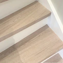 Clearance Oak minimal kontaktplast Trapp | Bord