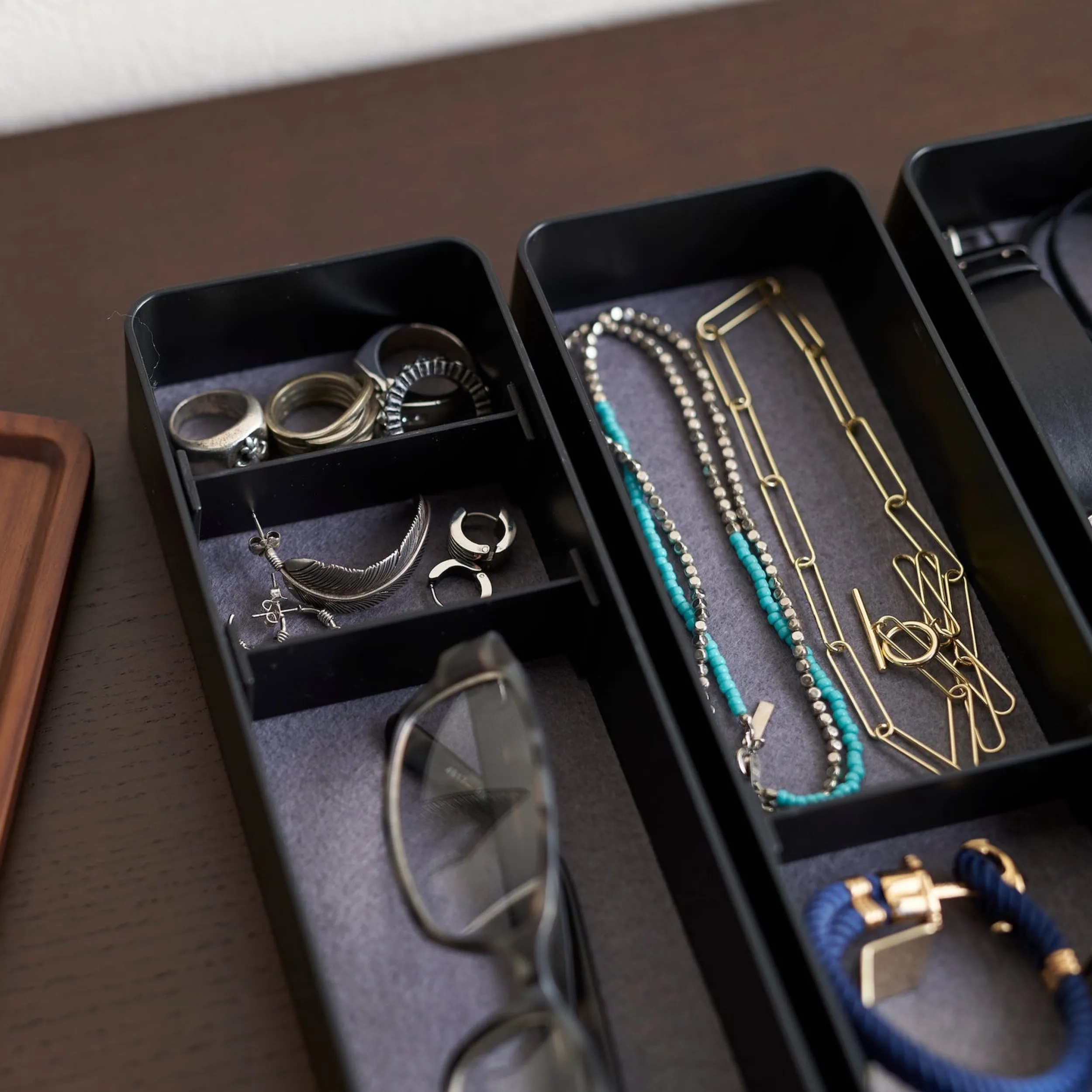 Discount Oppbevaringsbokser med lokk sort Garderobe | Gang