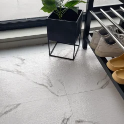 Fashion 10-pk Marmor hvit selvklebende gulvfliser Gulvfliser