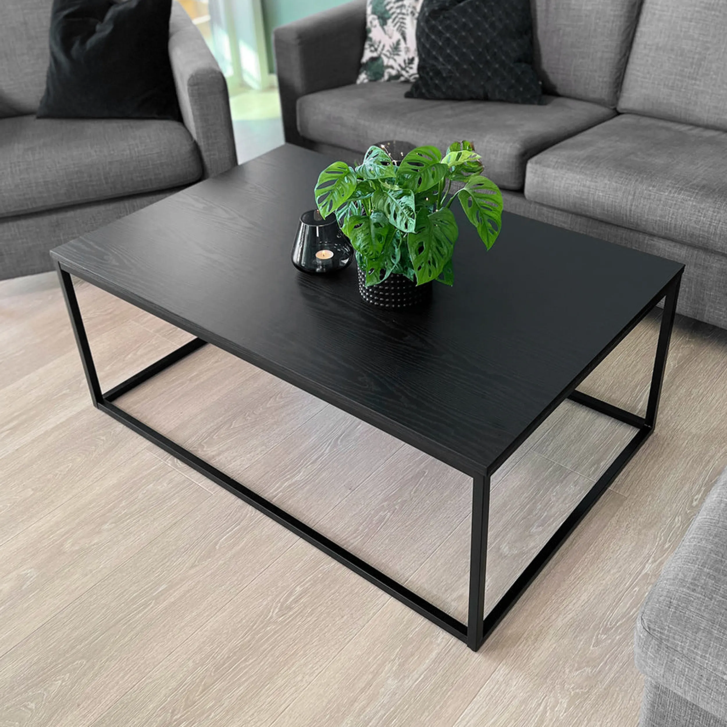 Discount Treverk sort matt kontaktplast Benkeplate | Trapp