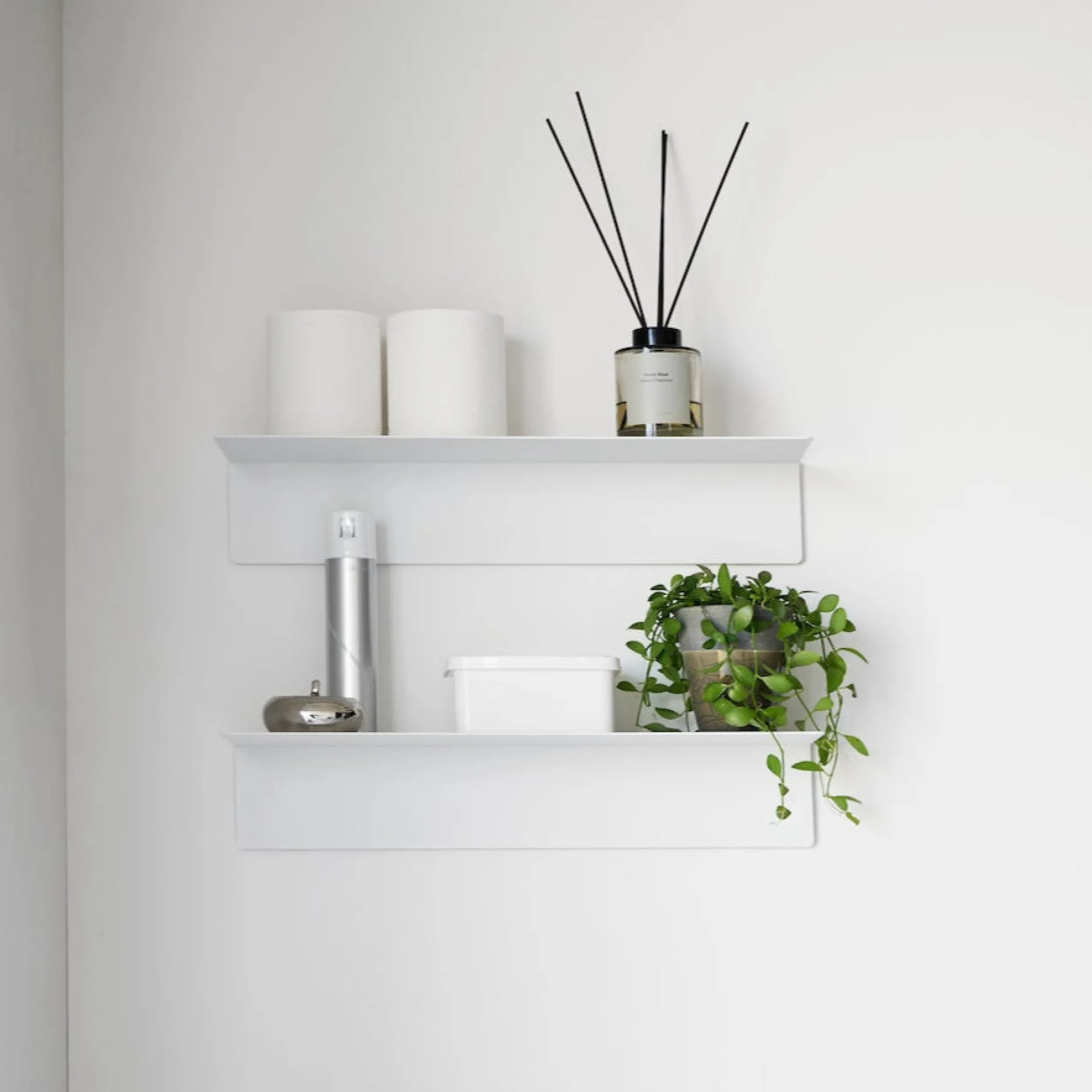 Outlet Vegghylle hvit Gang | Vaskerom